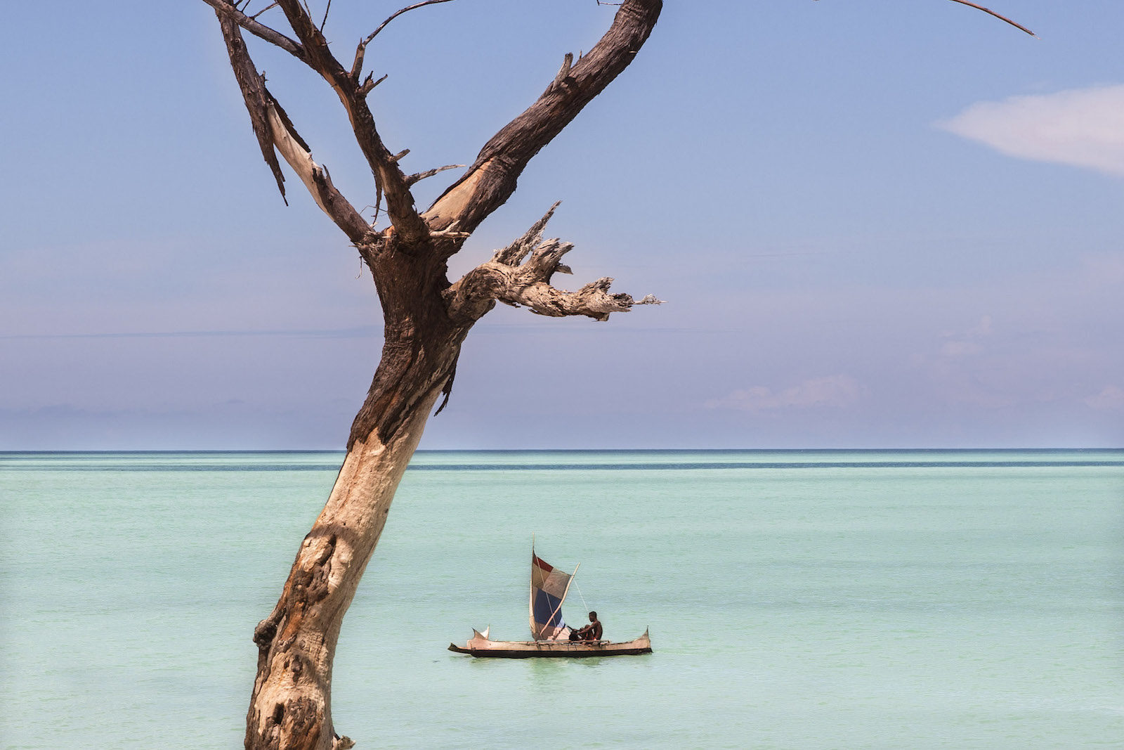 tirage photo nomade des mers chez les vezos de madagascar